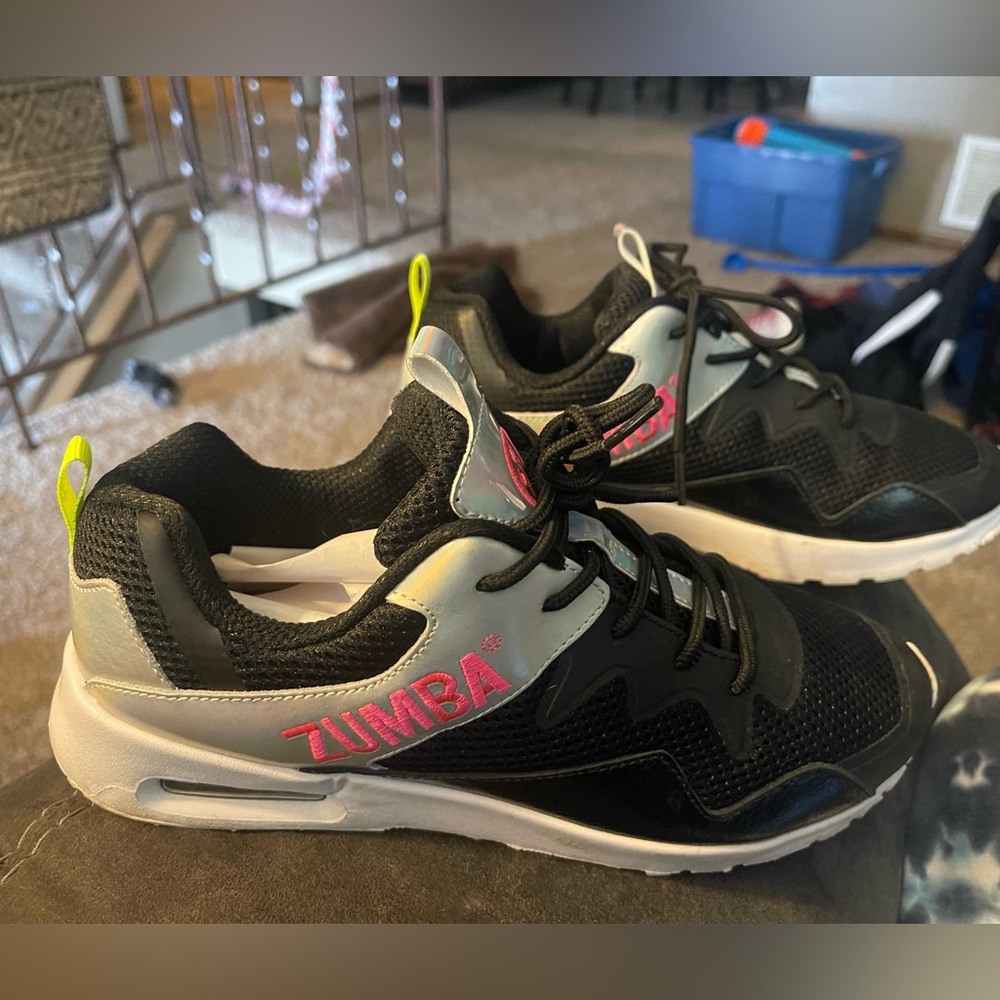 Woman’s size 9 ZUMBA SHOES